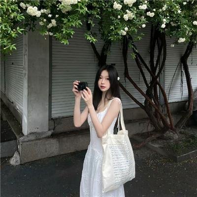 强迫入侵 海报